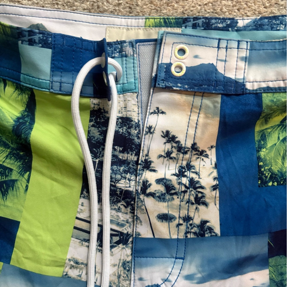 American Eagle Outfitters Blue Board Shorts - Picture 10 of 11